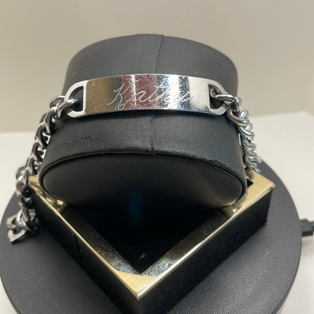Bracelet